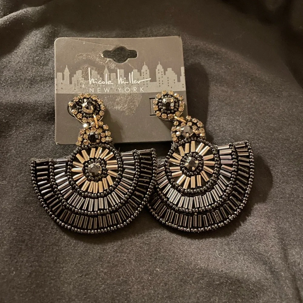 Nicole Miller Black Beaded Earrings NWT - Picture 2 of 3